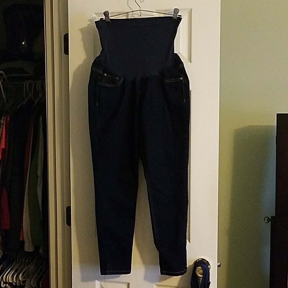 Indigo Blue maternity denim crops